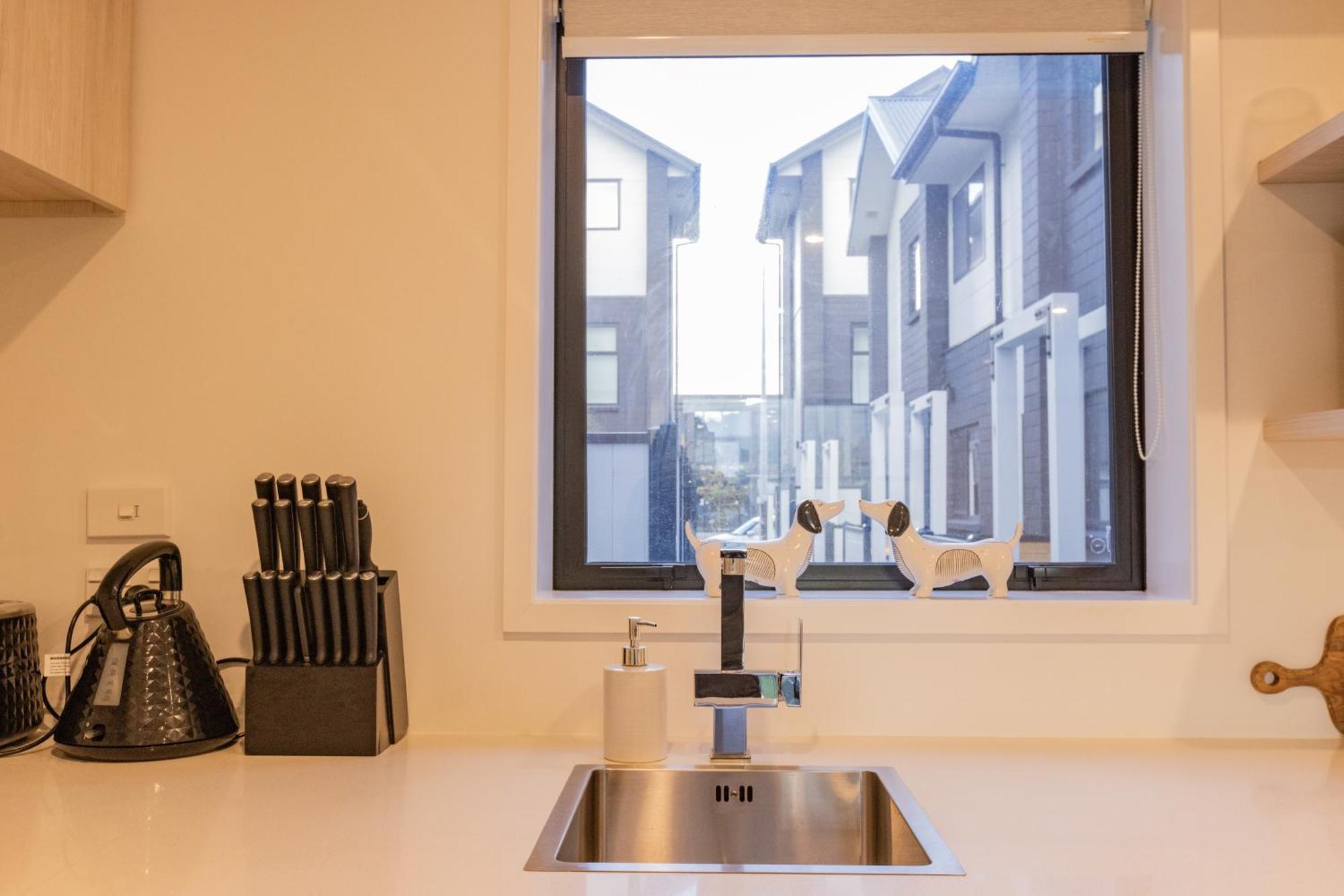 Entertaining Townhouse By Little High Eatery Leilighet Christchurch Eksteriør bilde